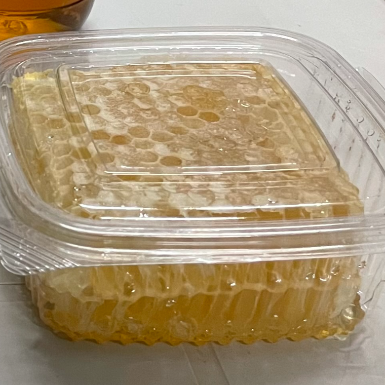 Küçük petek bal